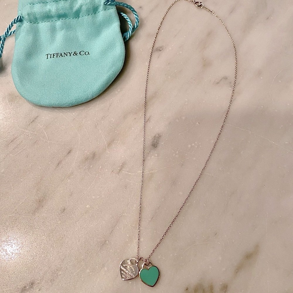 Tiffany & Co. “Return to Tiffany” mini double heart tag pendant